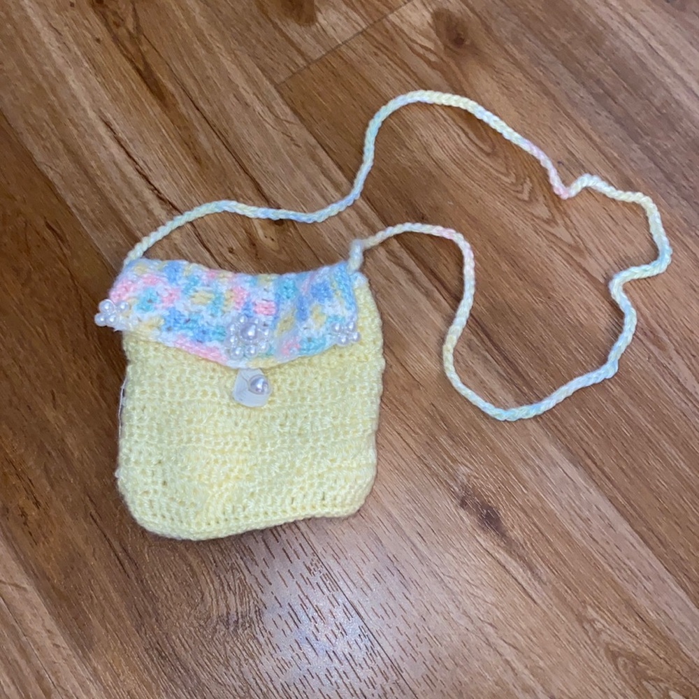 Hand-Knit Crossbody Purse